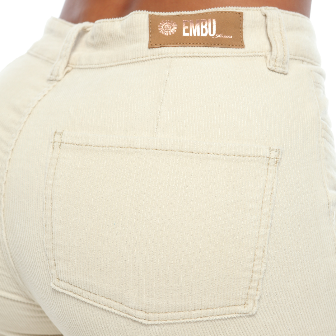 Pantalón corduroy beige bota flare - Ref:10499