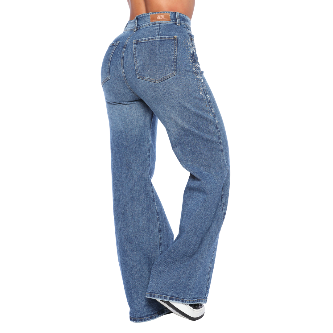 Jean mom flare con apliques - Ref:10810